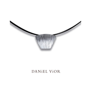 Daniel Vior Collier ERBO