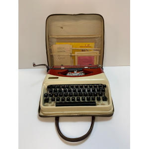 Schreibmaschine annabella 1961