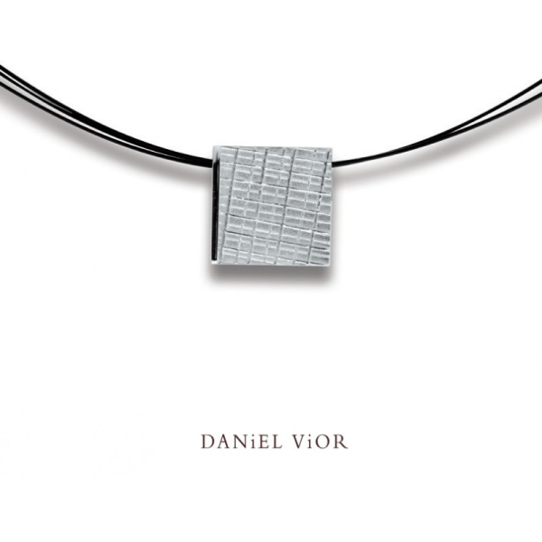Daniel Vior Collier VEROM