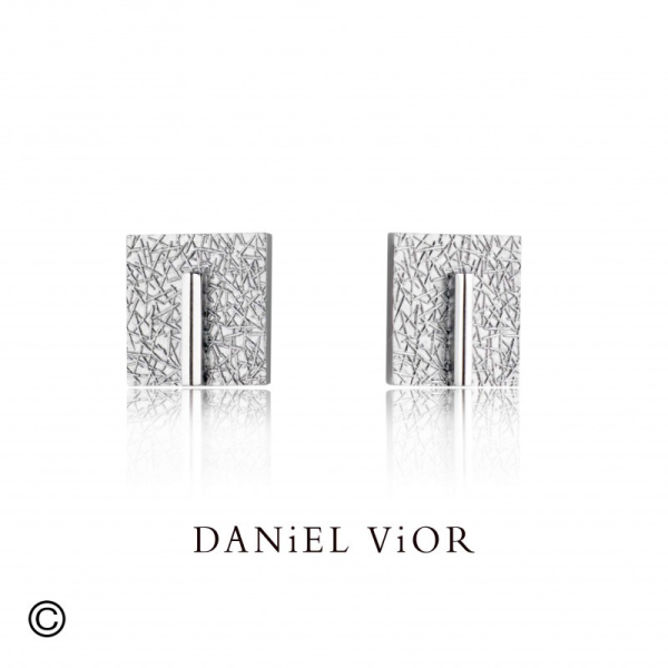 Daniel Vior Ohrstecker CRITO