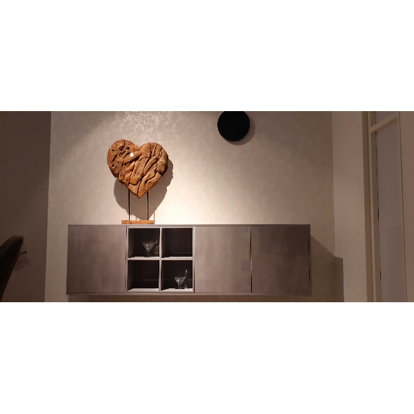 Hängesideboard Spachtelbeton 